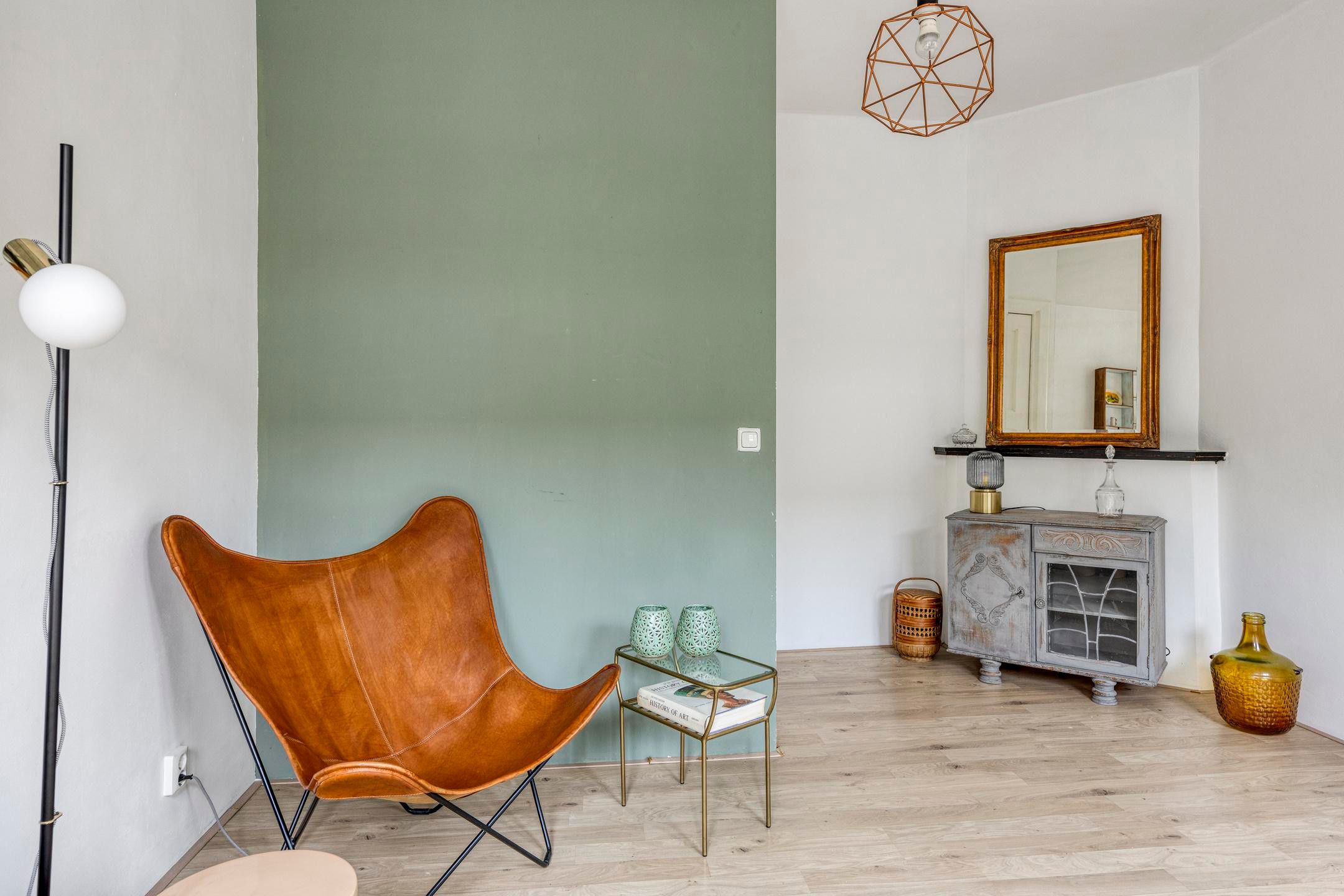 Characteristic 3-Room Apartment in Amsterdam School Style with Balcony — 21