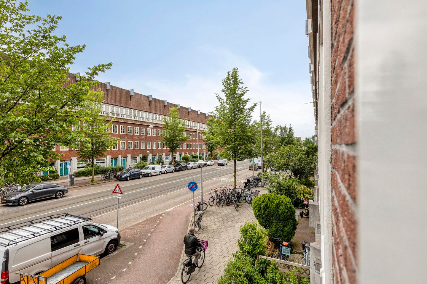 Characteristic 3-Room Apartment in Amsterdam School Style with Balcony — 19