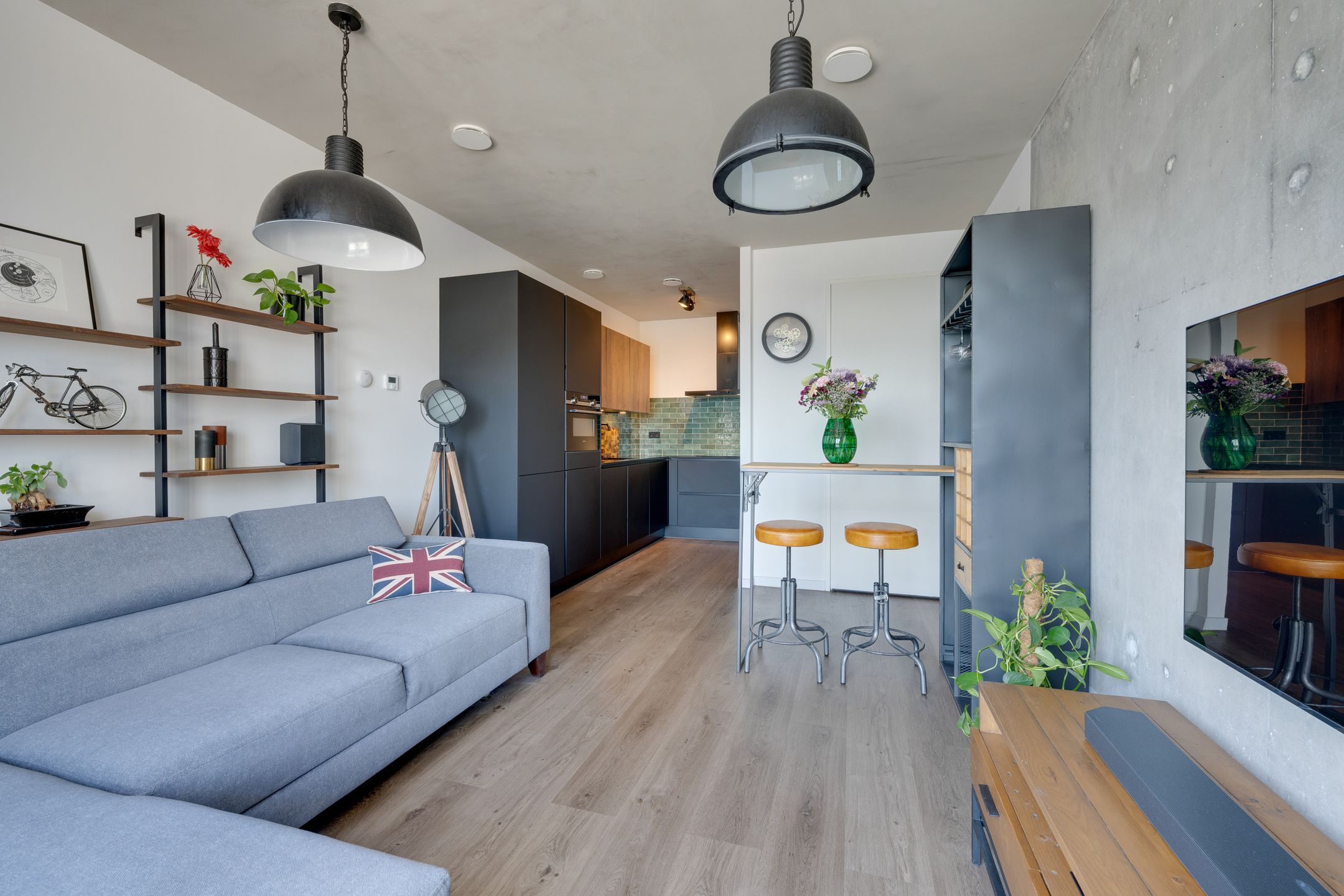 Modern Three-Room Apartment with Panoramic Views on NDSM-Wharf — 15