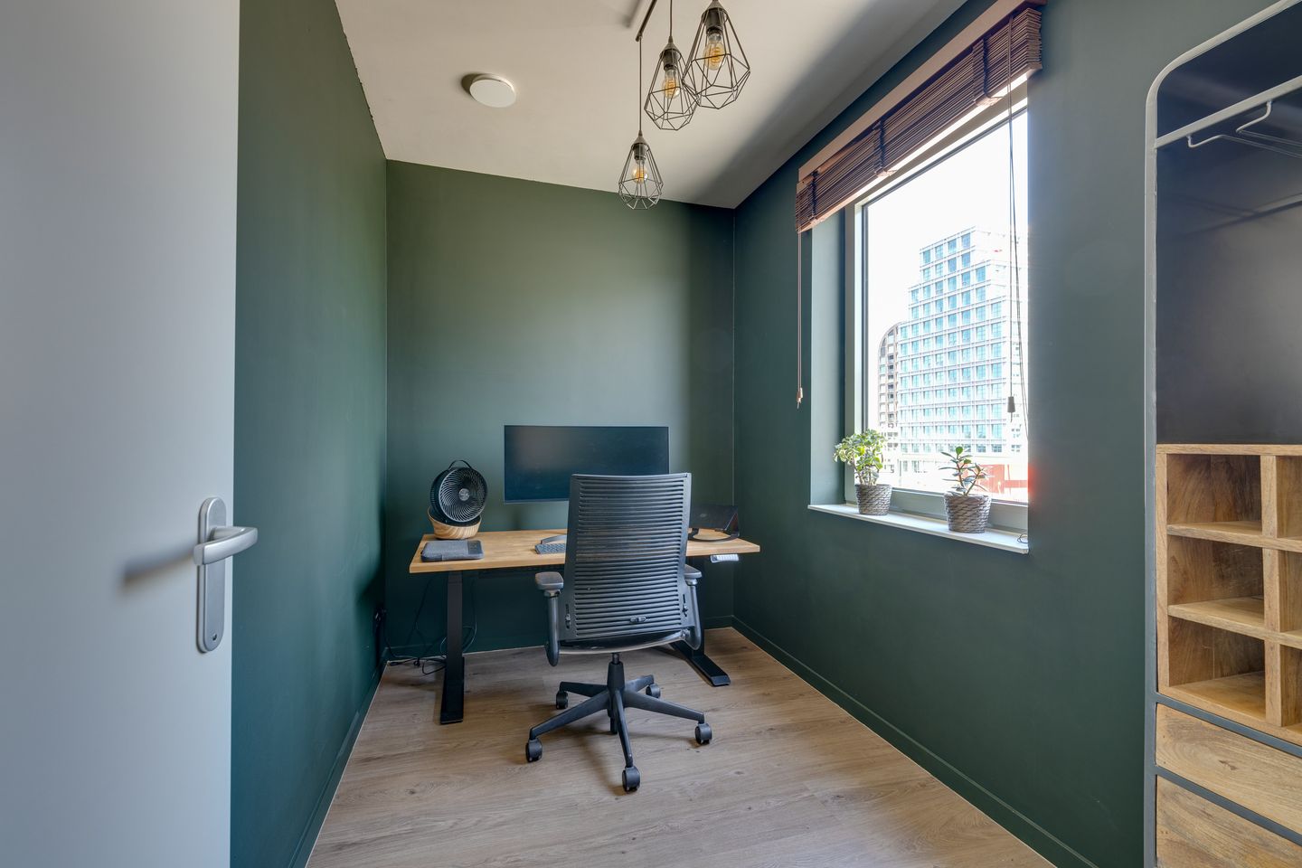 Modern Three-Room Apartment with Panoramic Views on NDSM-Wharf — 29