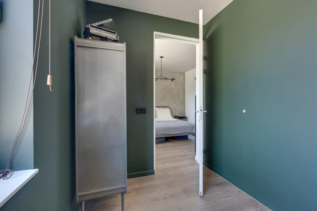 Modern Three-Room Apartment with Panoramic Views on NDSM-Wharf — 31