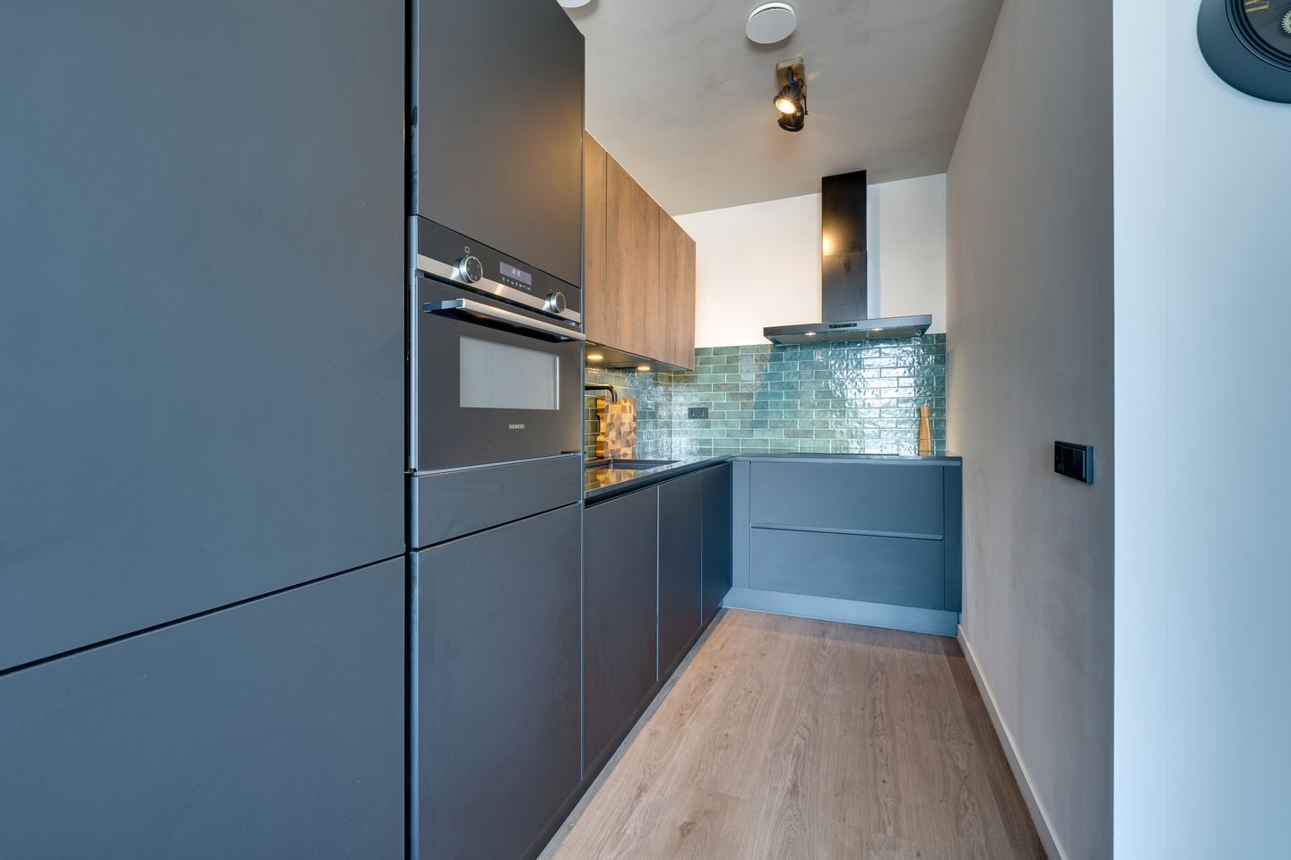 Modern Three-Room Apartment with Panoramic Views on NDSM-Wharf — 19
