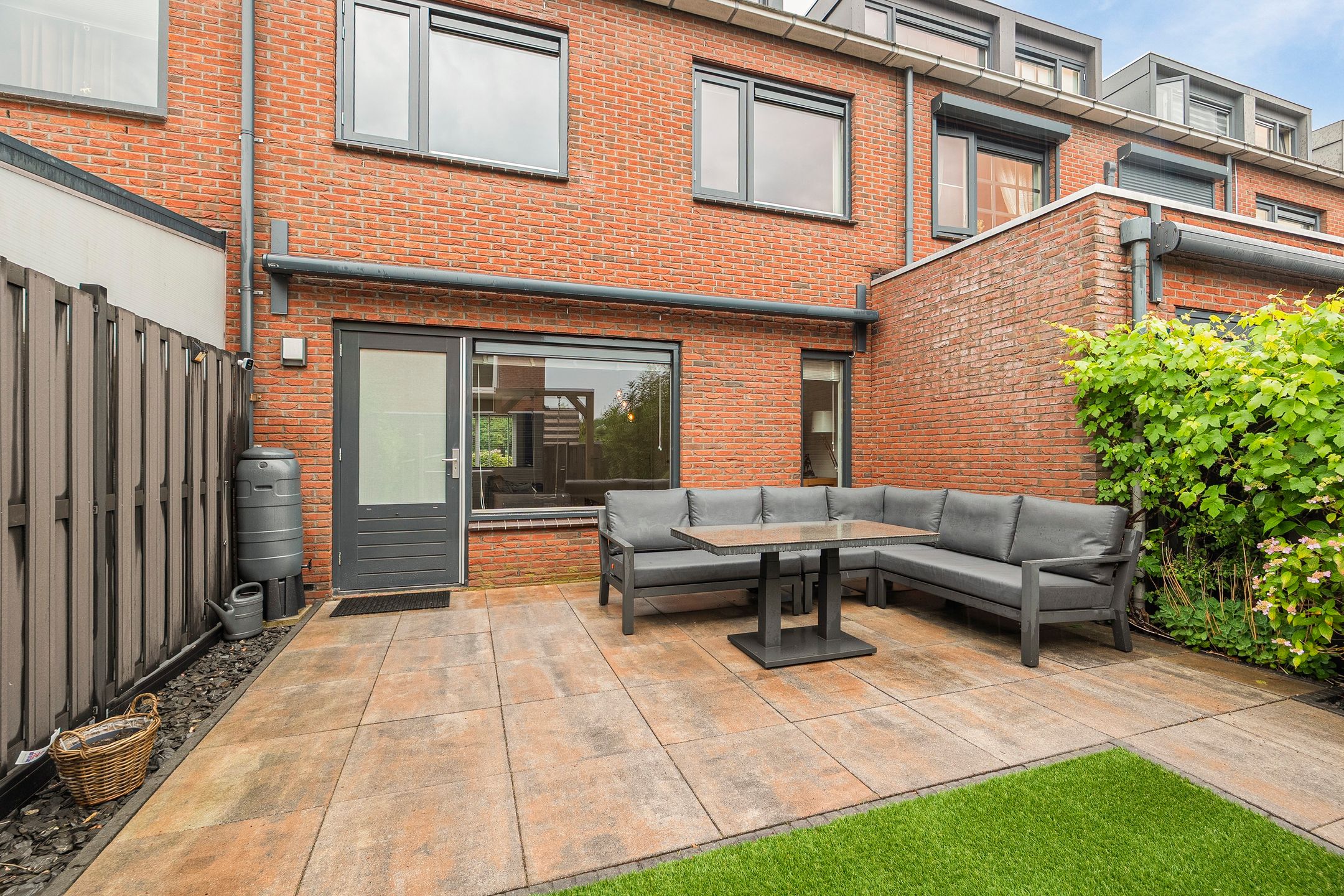 Spacious Terraced Home with Park Views and Rooftop Terrace in Meerwede Zuid — 36