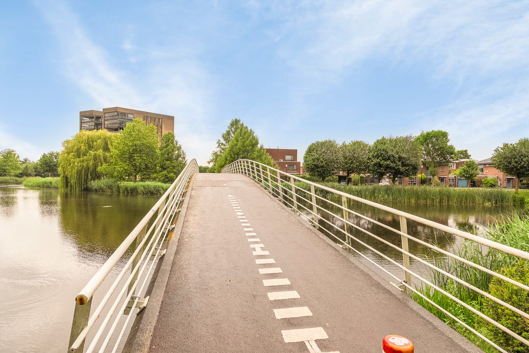 Spacious Terraced Home with Park Views and Rooftop Terrace in Meerwede Zuid — 41