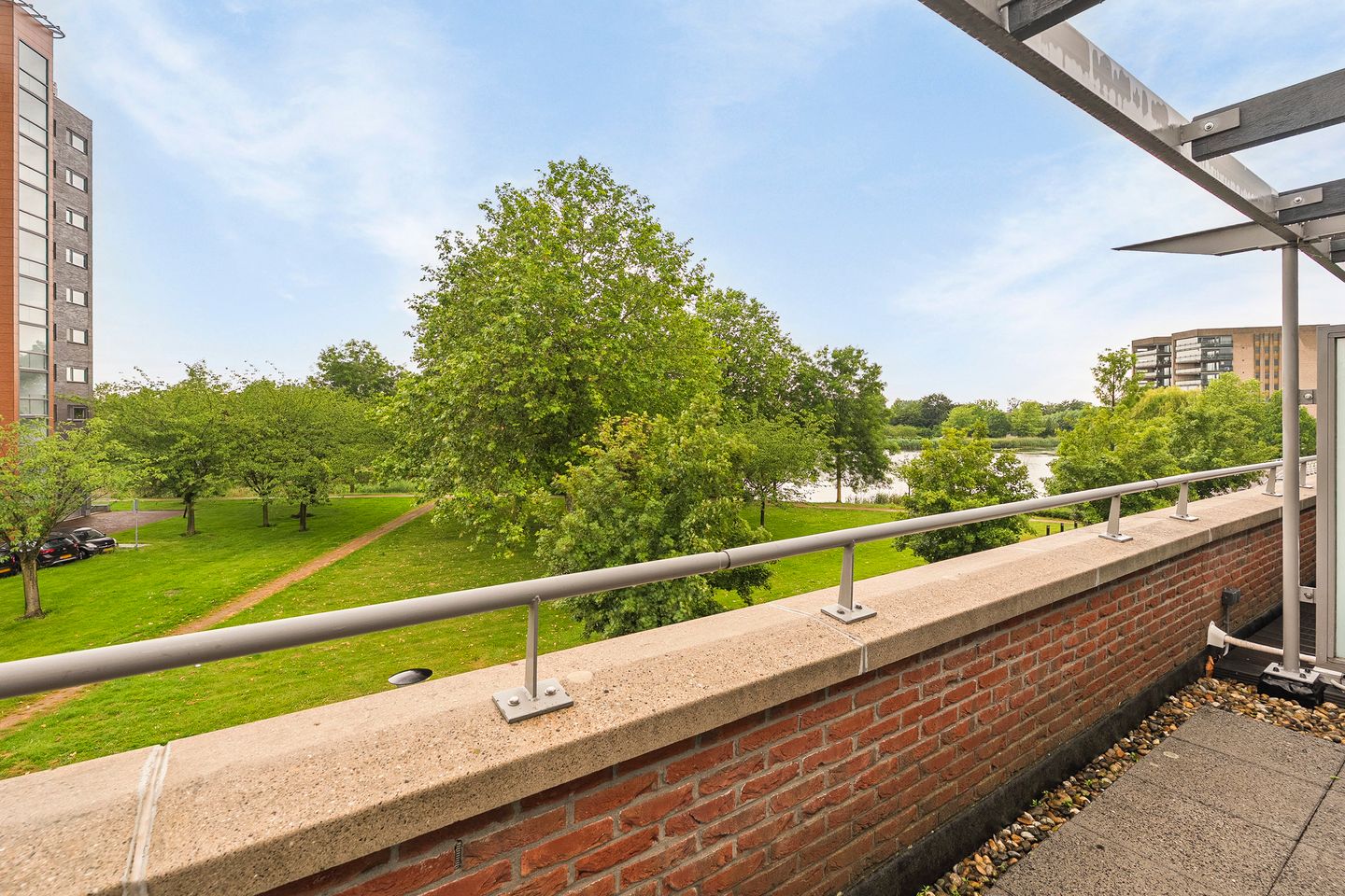 Spacious Terraced Home with Park Views and Rooftop Terrace in Meerwede Zuid — 34