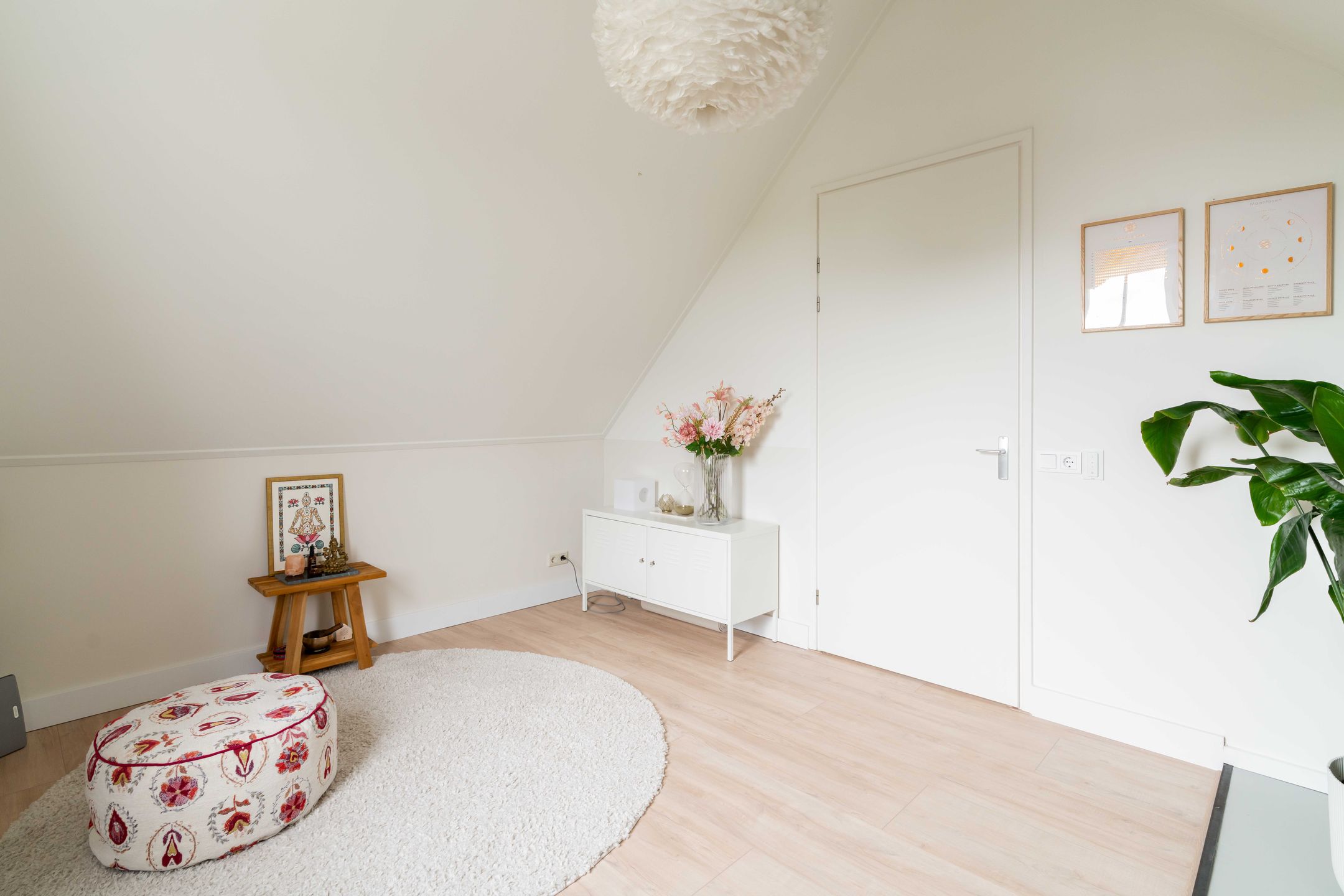 Move-in Ready 4-Bedroom Terraced House with Private Parking in Vathorst — 30
