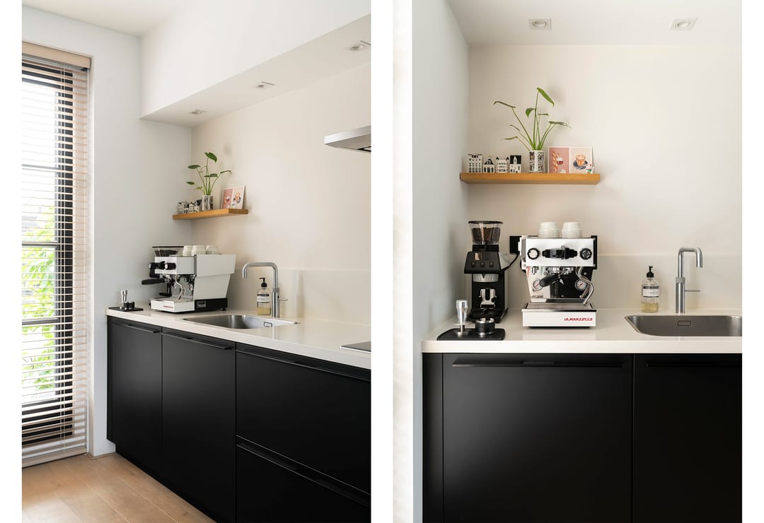 Move-in Ready 4-Bedroom Terraced House with Private Parking in Vathorst — 13