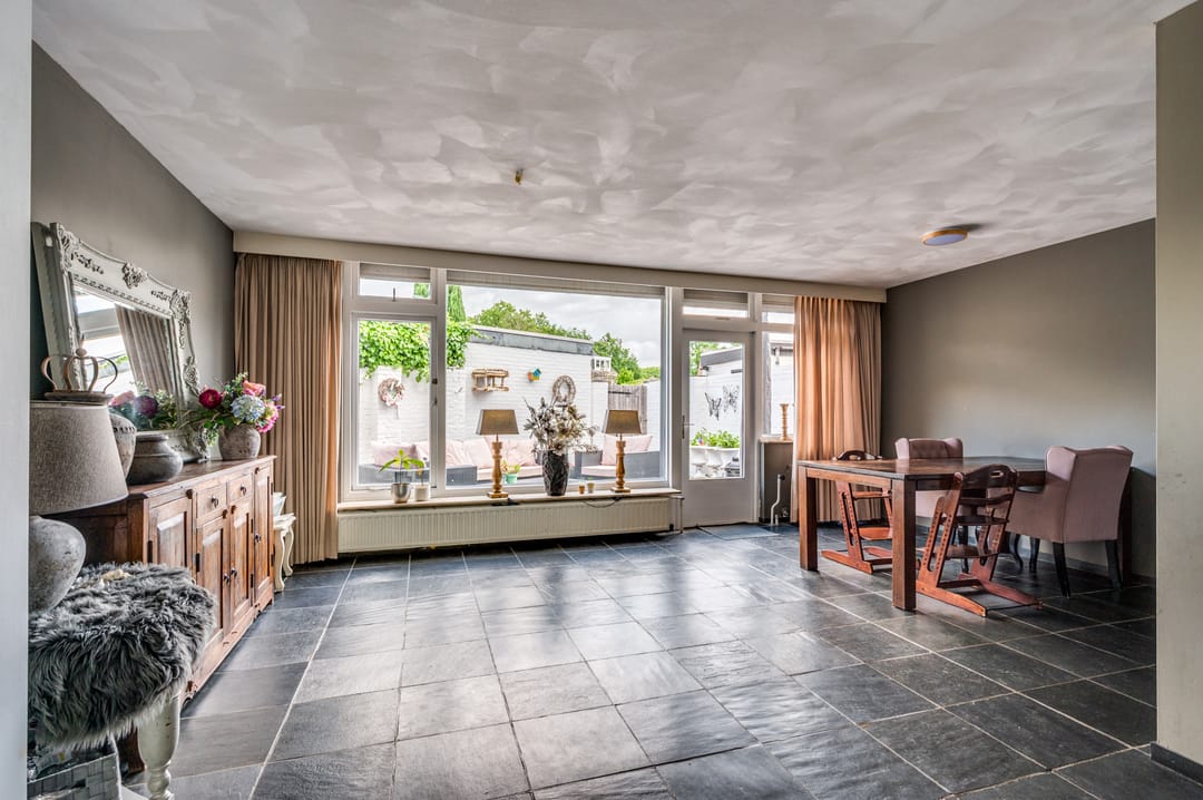 Spacious Semi-Detached Family Home with Home Office Space in Child-Friendly Venlo Neighborhood — 13