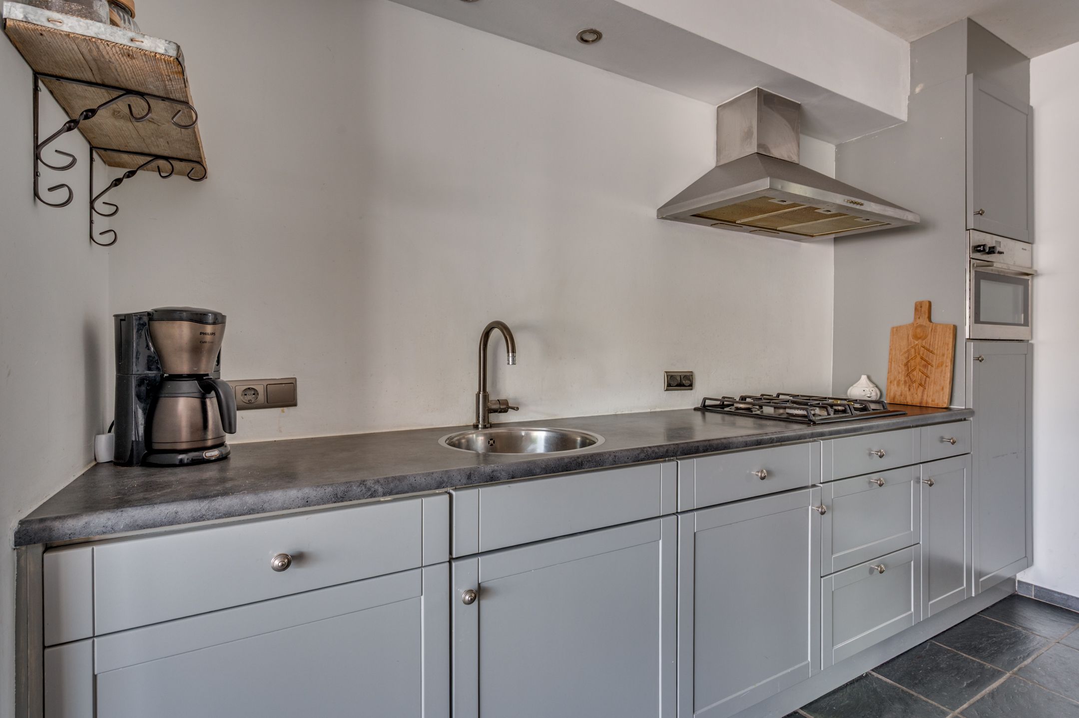 Spacious Semi-Detached Family Home with Home Office Space in Child-Friendly Venlo Neighborhood — 15