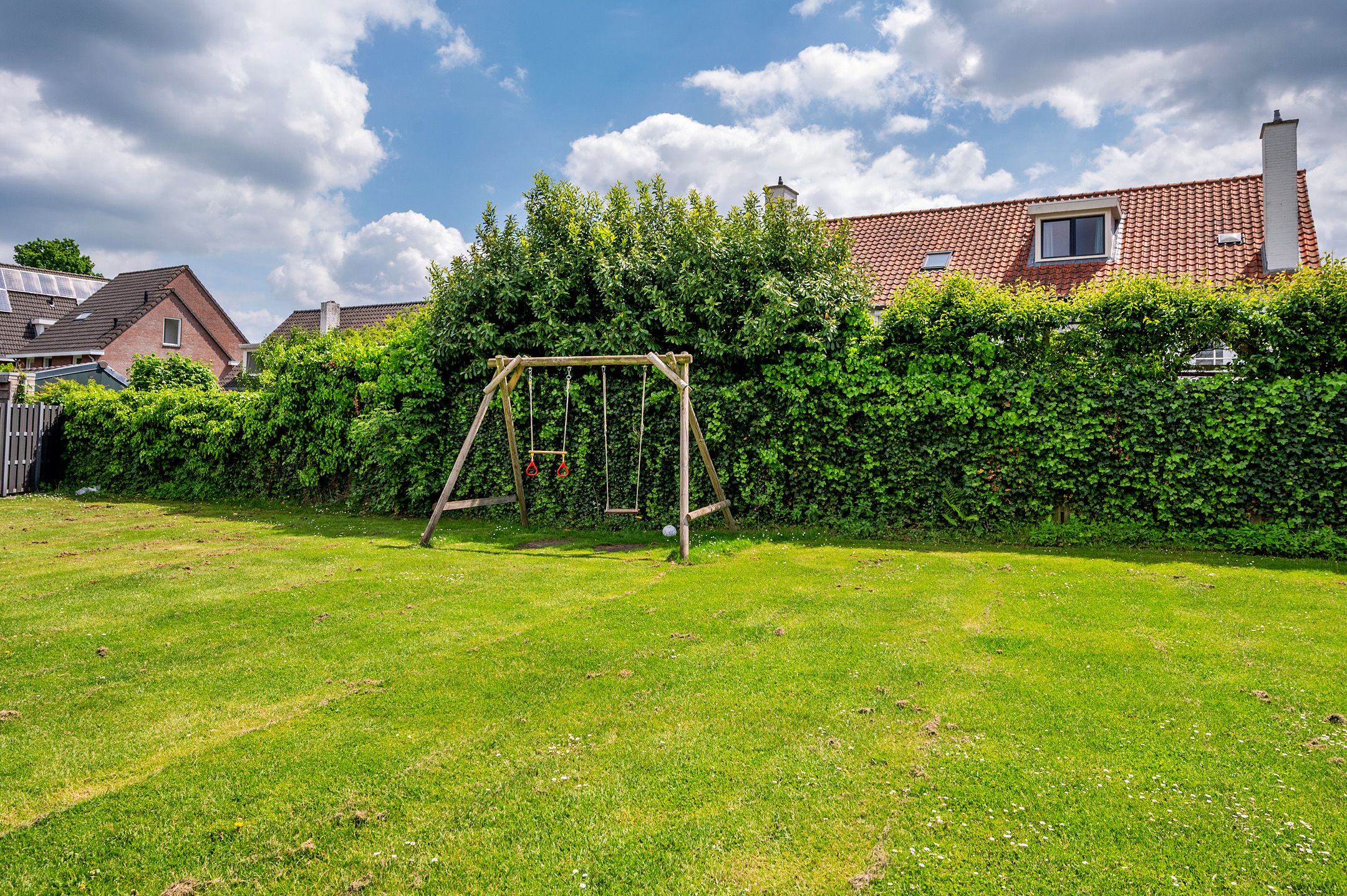 Spacious Semi-Detached Family Home with Home Office Space in Child-Friendly Venlo Neighborhood — 45