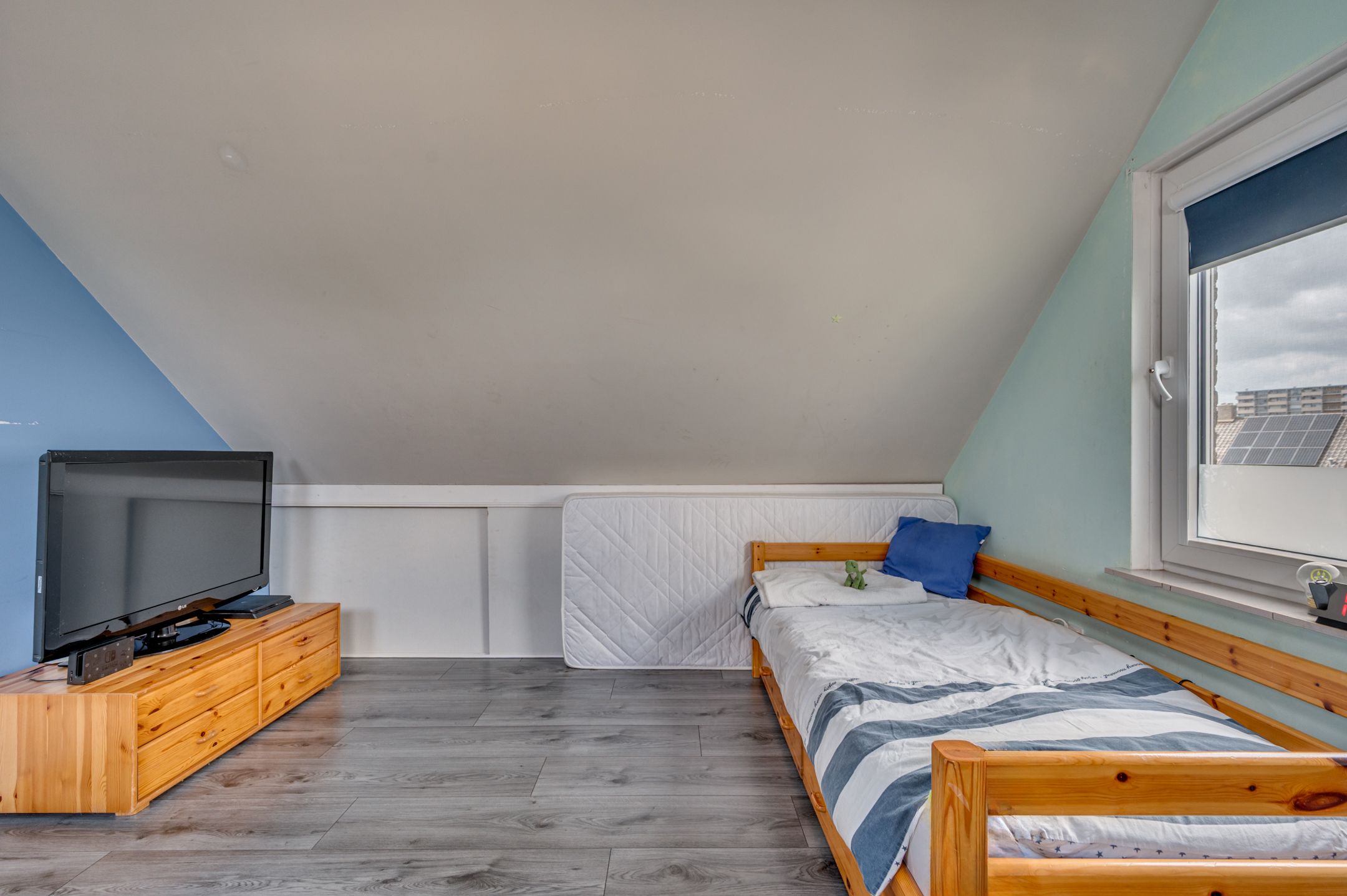Spacious Semi-Detached Family Home with Home Office Space in Child-Friendly Venlo Neighborhood — 33