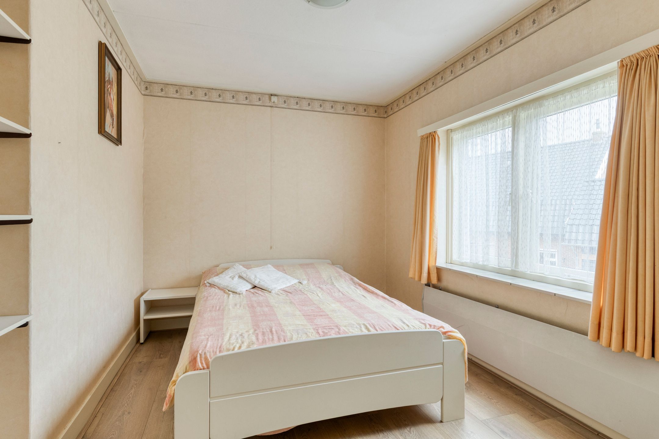 Charming Detached Home with Home Office Potential in Varsseveld Center — 33