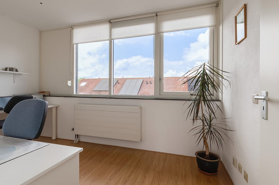 Photo 43 of Aalscholverstraat 11