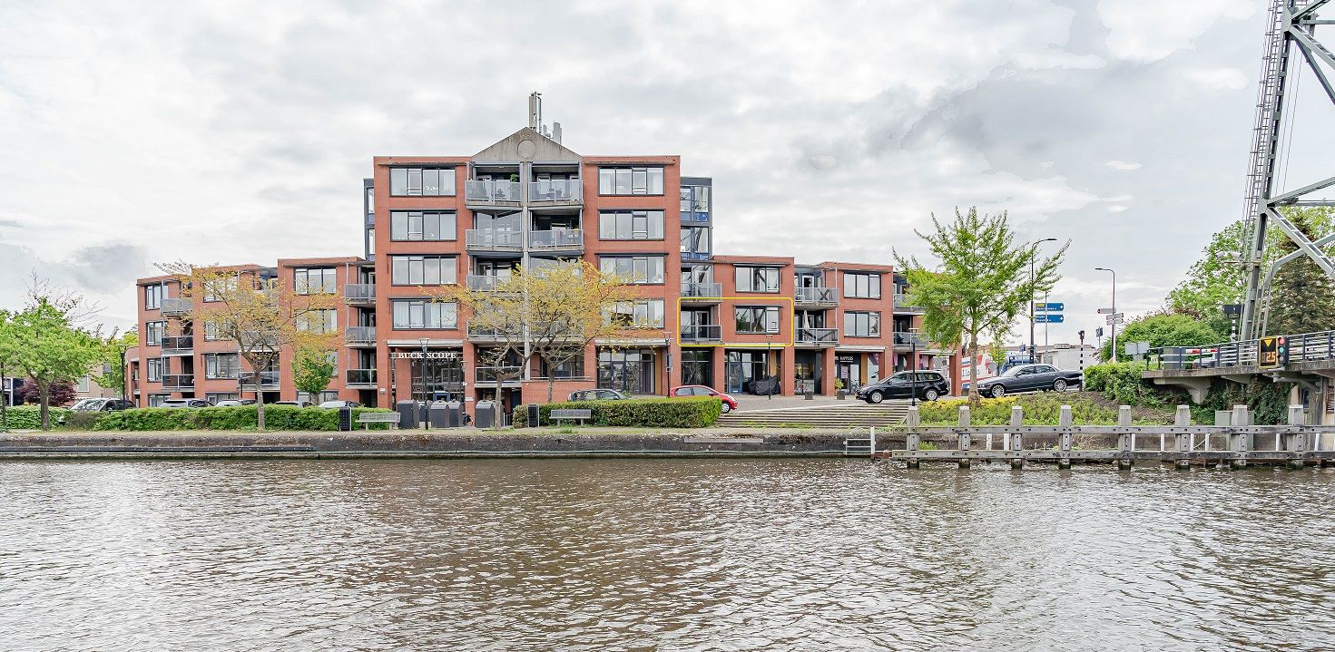 Galerij 24