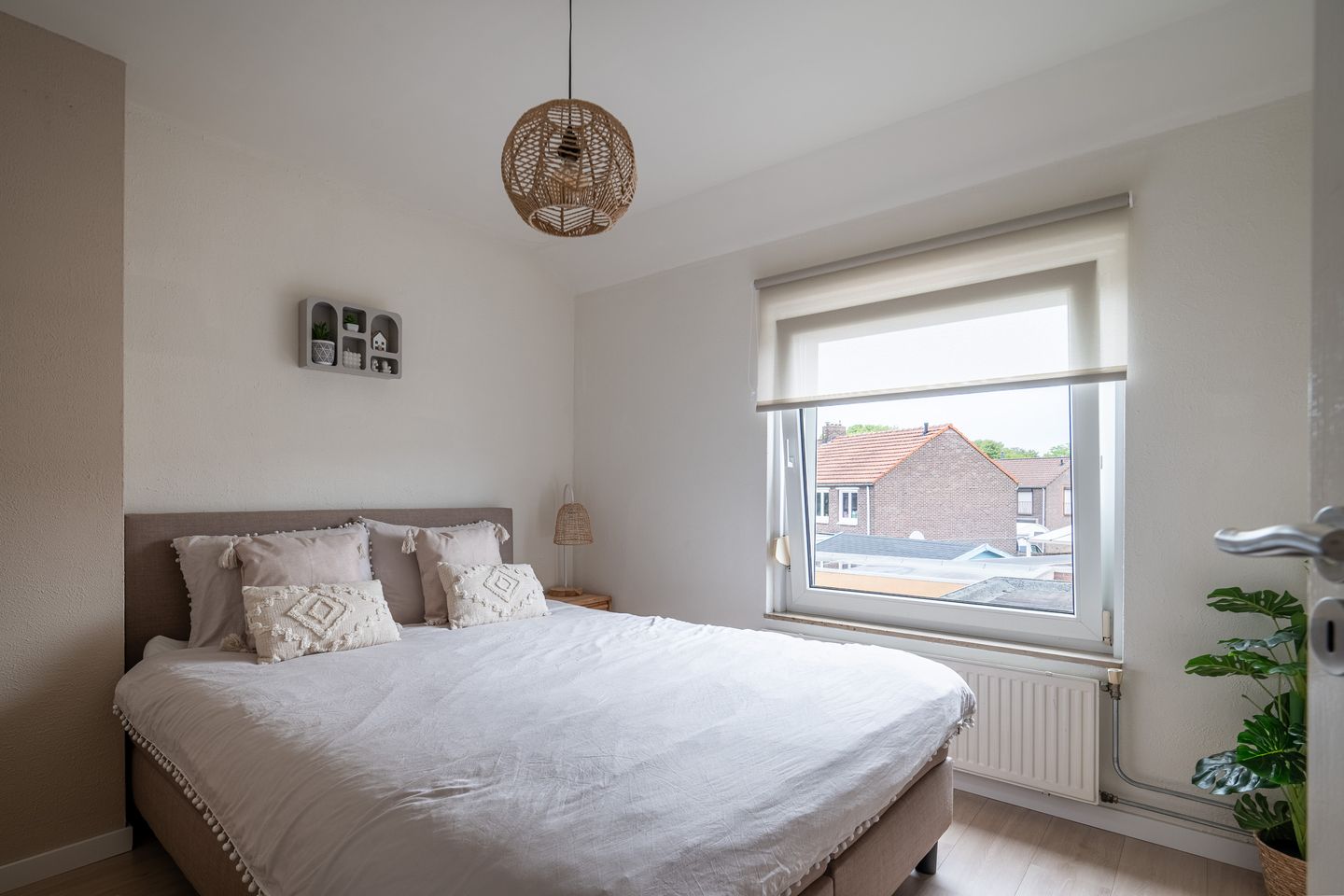 Move-in Ready Semi-Detached Home with Ibiza-Style Garden in Heerlen — 19