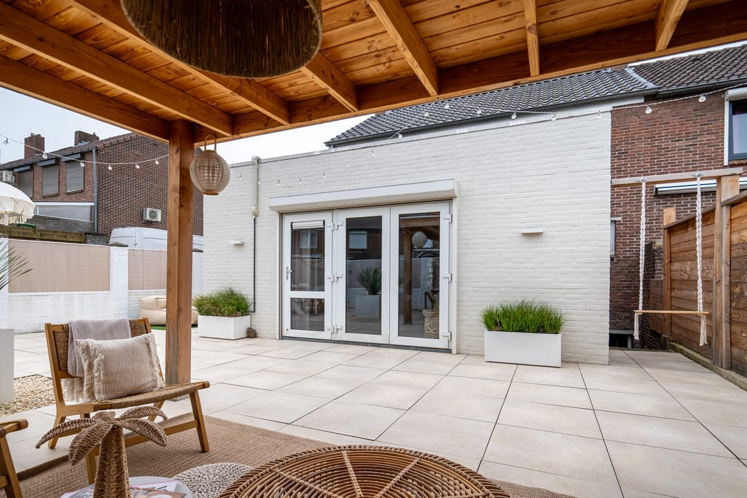 Move-in Ready Semi-Detached Home with Ibiza-Style Garden in Heerlen — 26