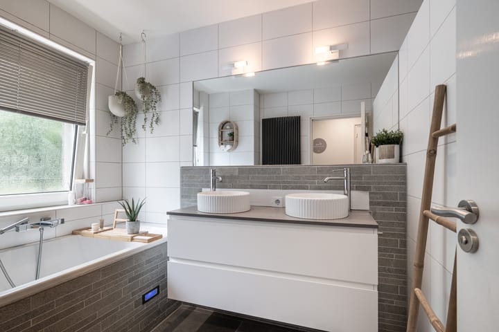 Hoekwoning te koop: Den Haagstraat 52, Heerlen