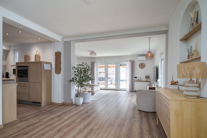 Hoekwoning te koop: Den Haagstraat 52, Heerlen