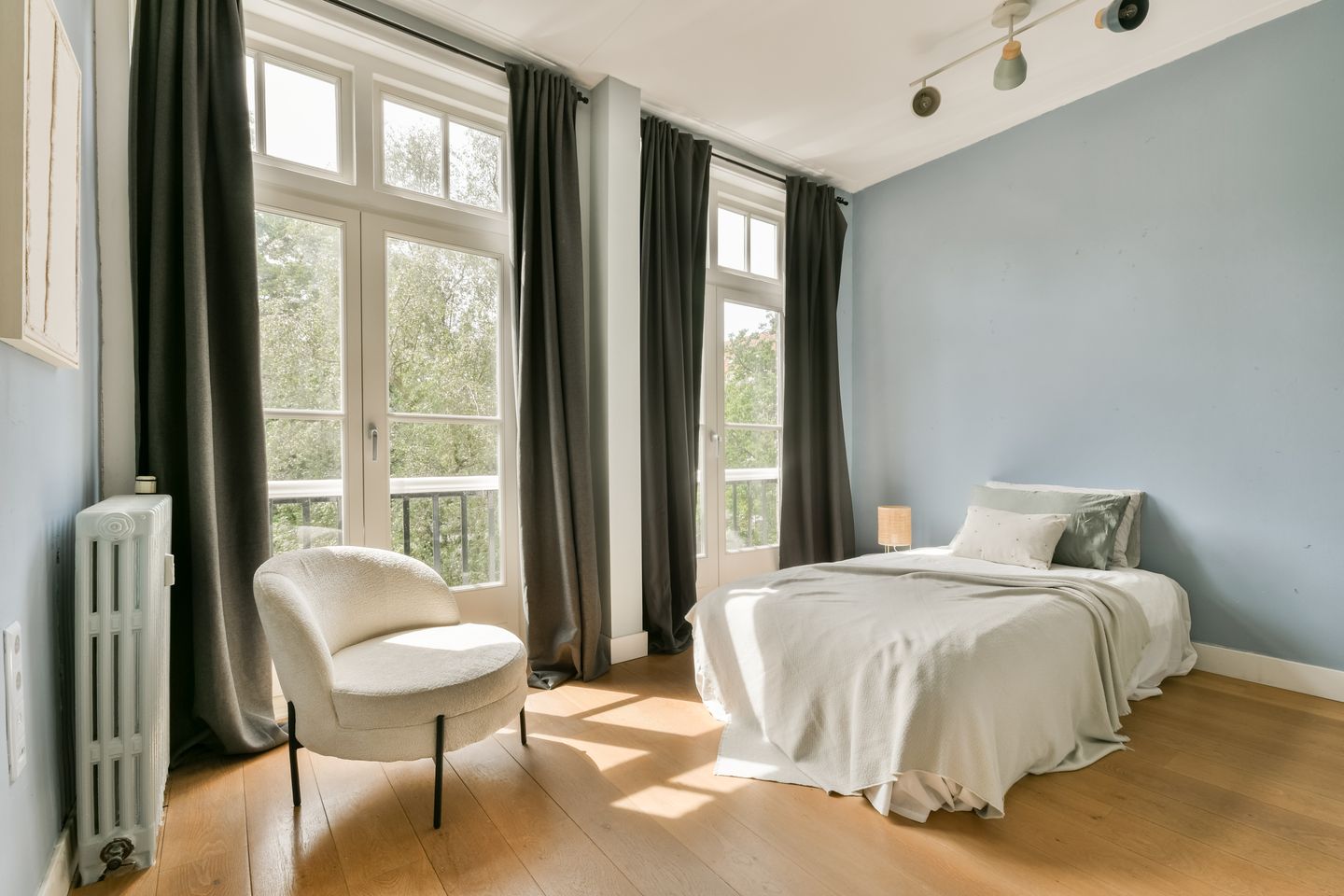 Charmant Appartement met Groen Uitzicht in Amsterdam Oud-Zuid — 14