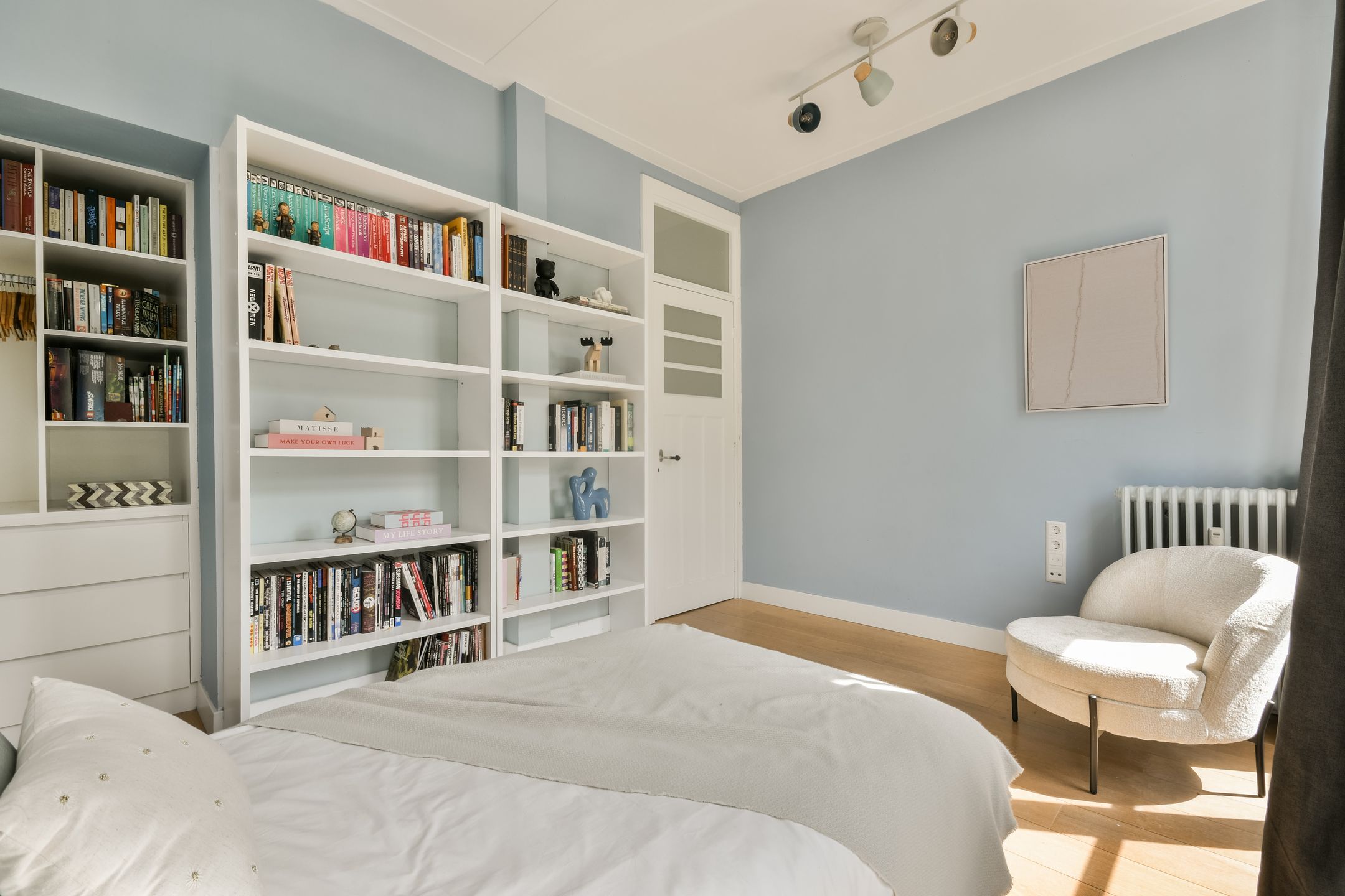 Charmant Appartement met Groen Uitzicht in Amsterdam Oud-Zuid — 15