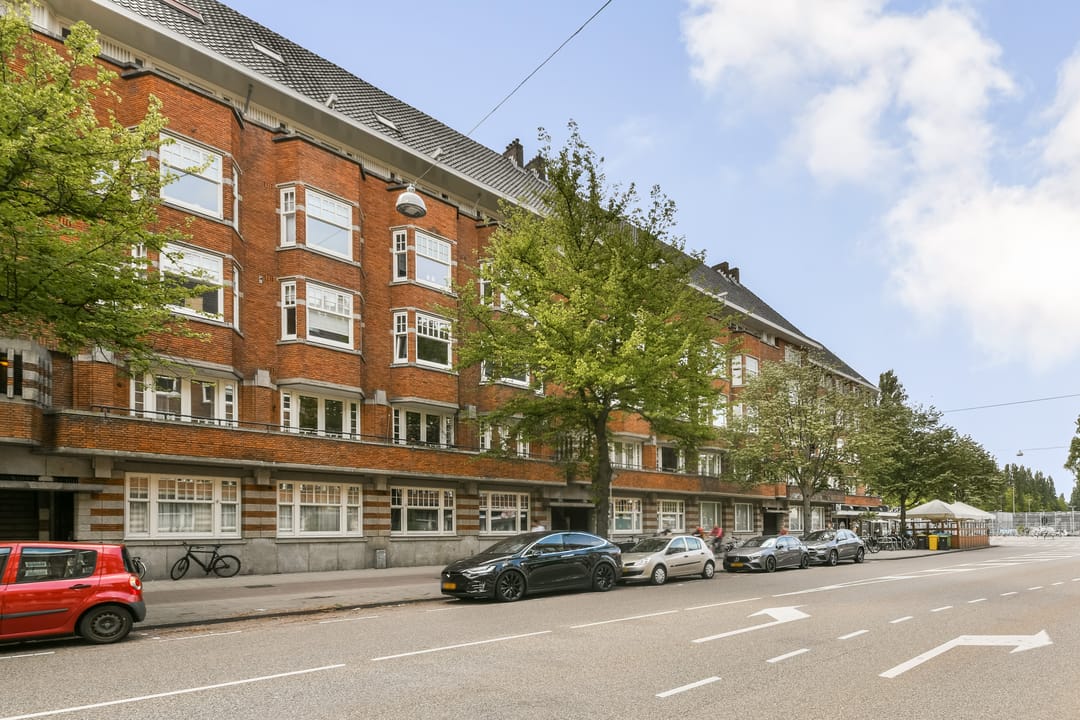 Charmant Appartement met Groen Uitzicht in Amsterdam Oud-Zuid — 22