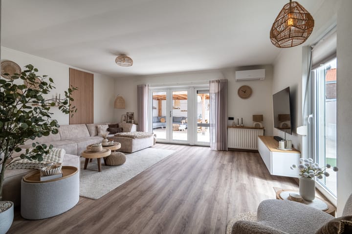 Hoekwoning te koop: Den Haagstraat 52, Heerlen