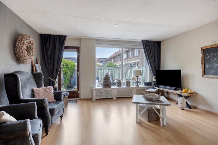 Foto 4 van Hof van Waarder 33
