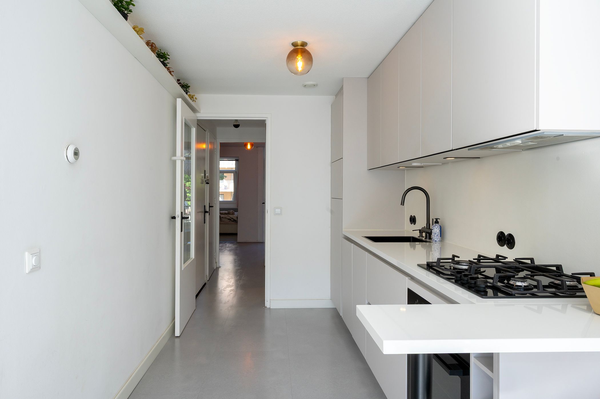 Foto 9 van Bilderdijkstraat 176-1