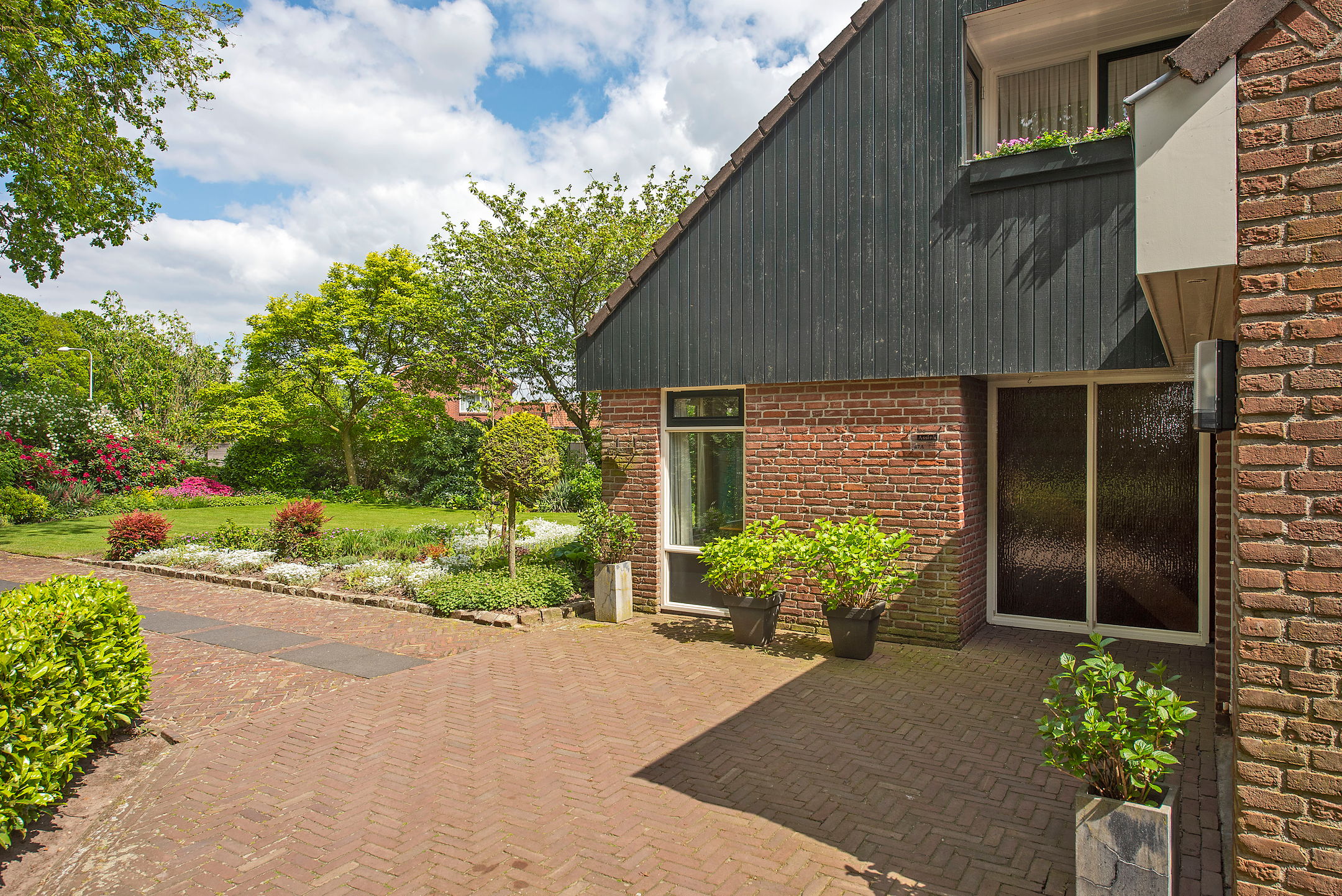 Photo 6 of Diepenheimsestraat 47-A