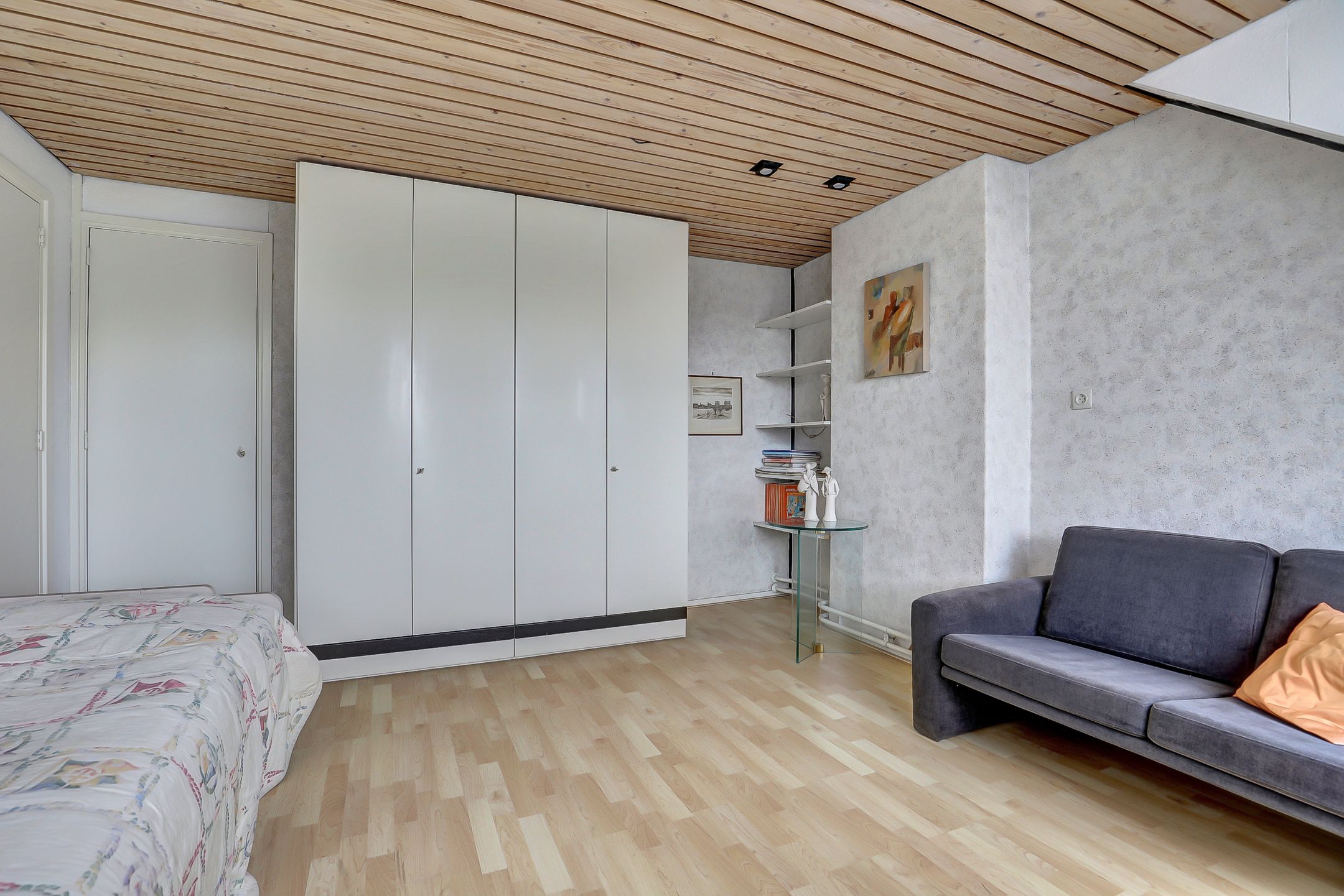 Charming Terraced House with Spacious Garden and Four Bedrooms in Zwijndrecht — 42
