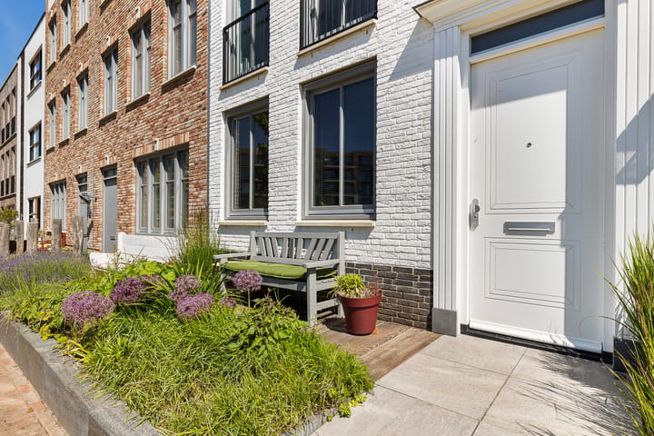 Tussenwoning te koop: De Dempostraat 21, Vlissingen