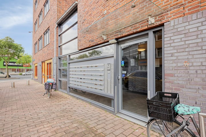 Photo 2 of Jan Pettersonstraat 8