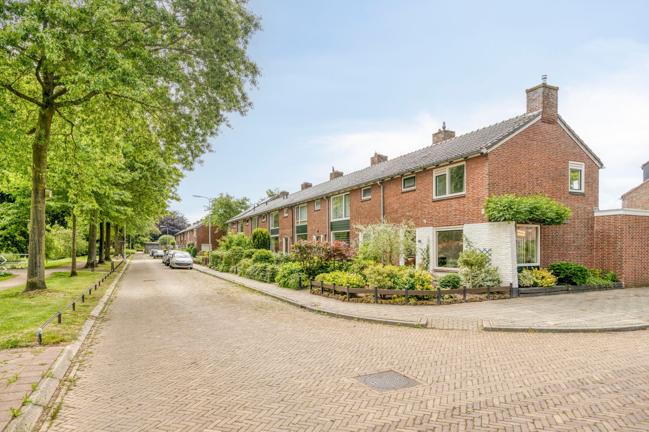 Photo 27 of Frans van Mierisstraat 25