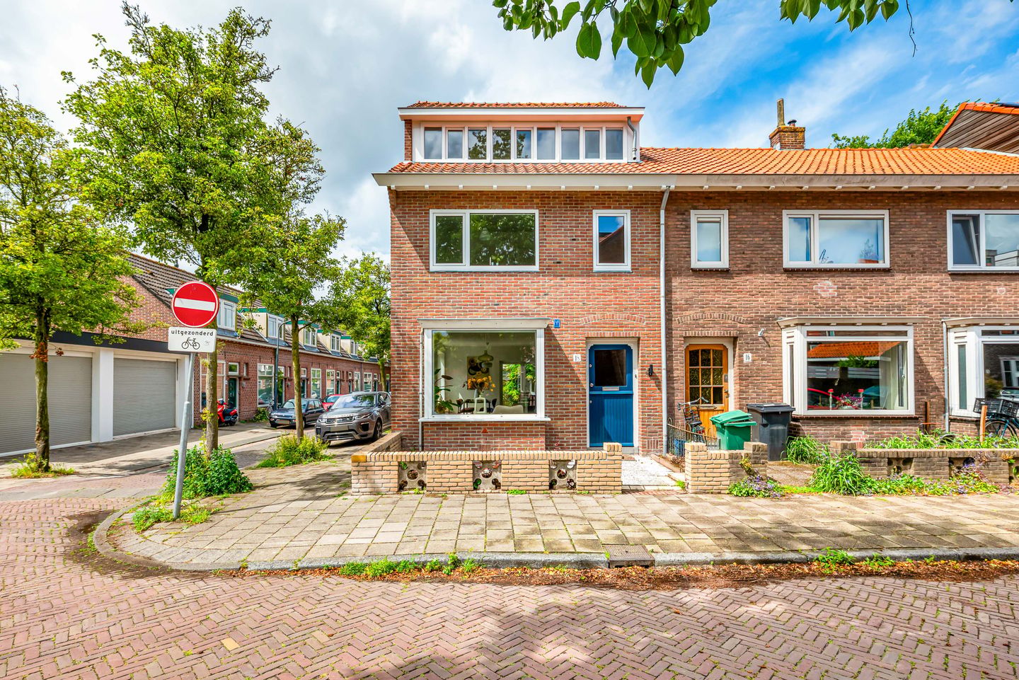 Foto 1 van Van Koetsveldstraat 18