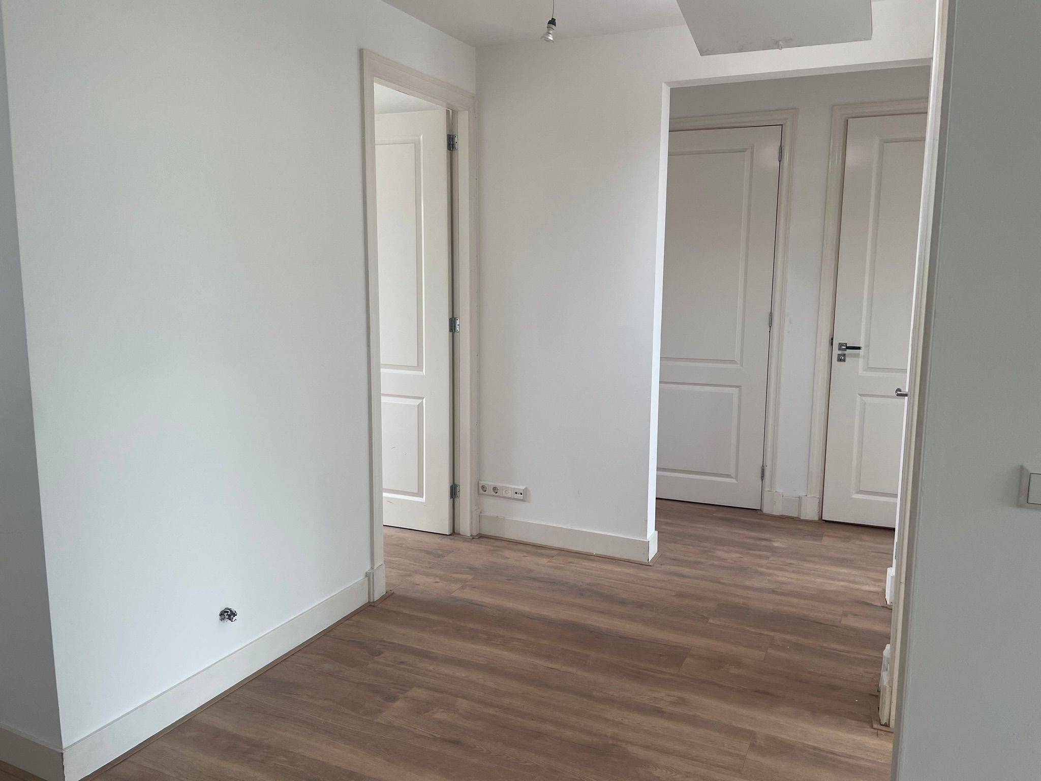 Photo 6 of Witte de Withstraat 182-4
