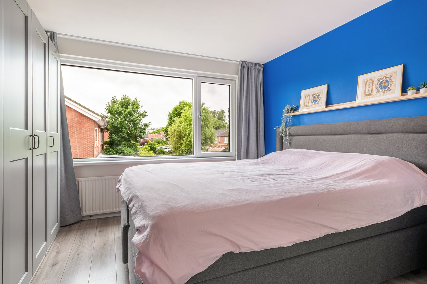 Completely Renovated Family Home with Garage in Child-Friendly Doesburg Neighborhood — 14