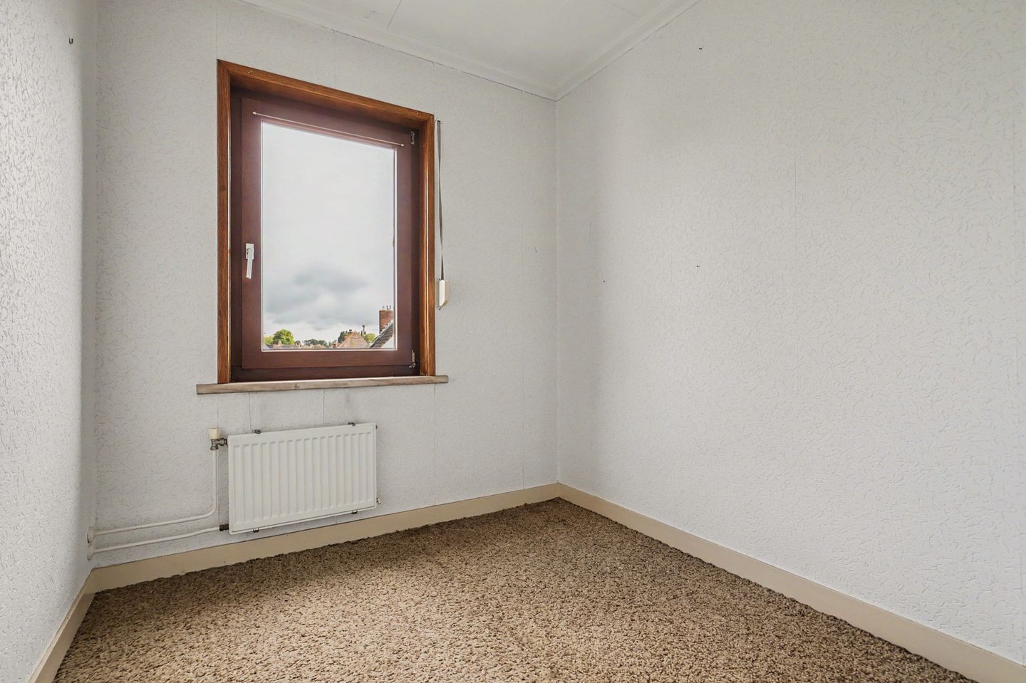 Spacious Corner Family Home with Basement and Large Garage in Klundert — 14