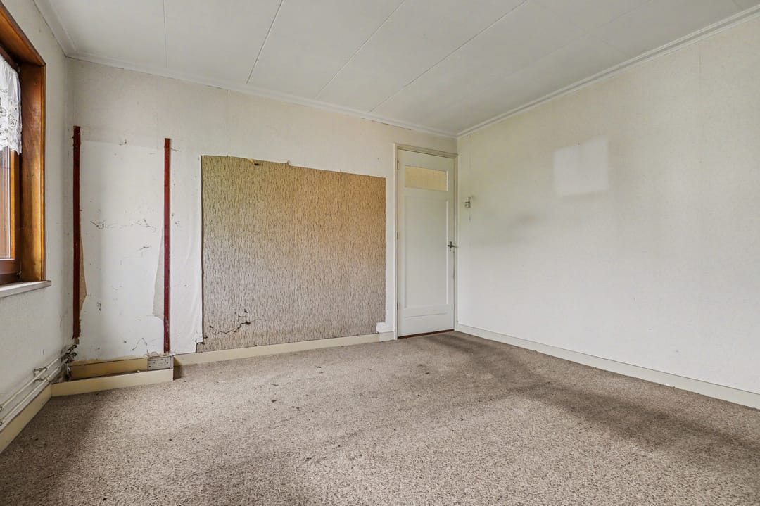 Spacious Corner Family Home with Basement and Large Garage in Klundert — 17