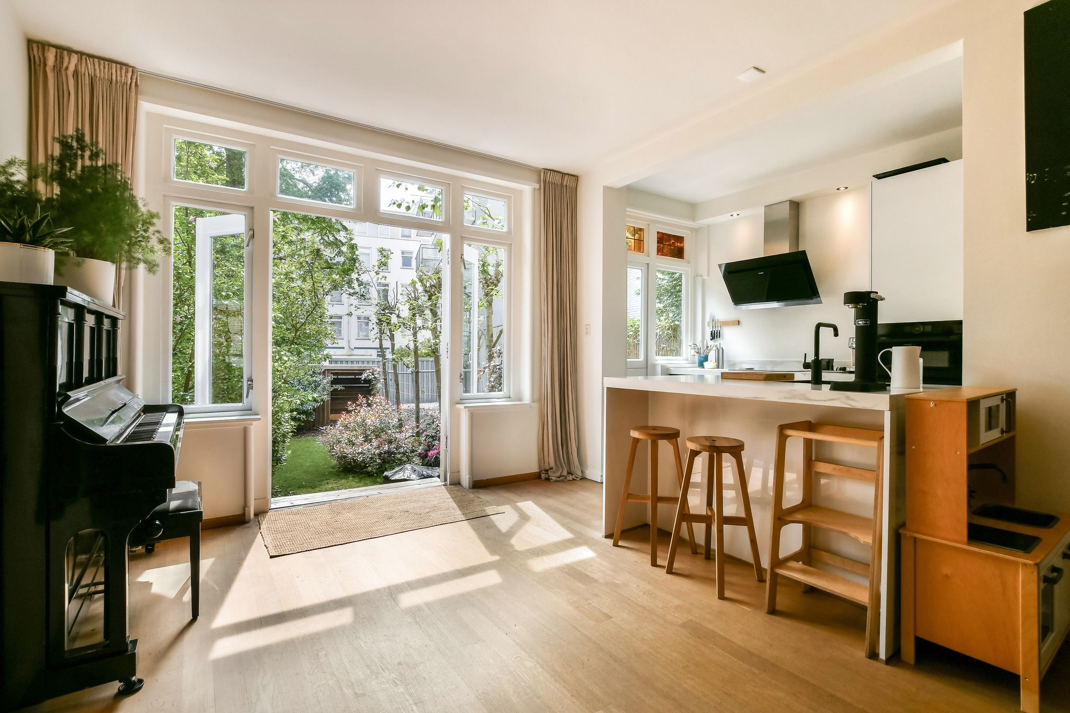 Photo 12 of Bergselaan 266