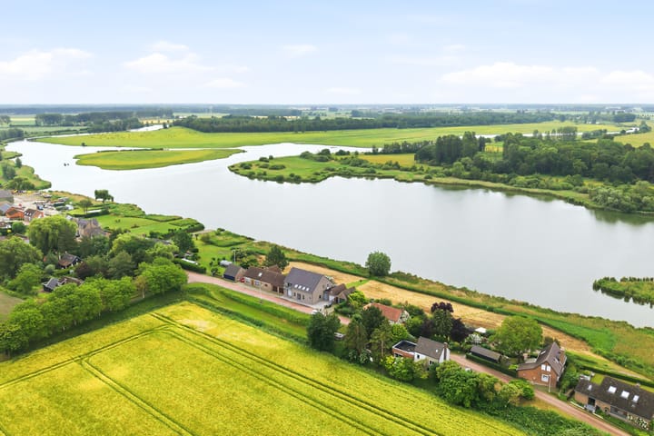 Hoekwoning te koop: Sasdijk 21, Hulst