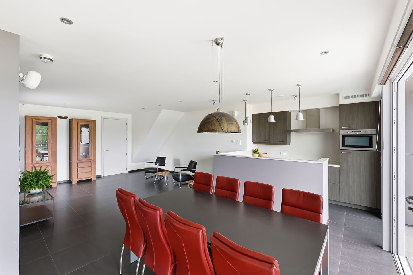 Luxury Semi-Detached Home with Panoramic Nature Views and Private Wellness Area — 20