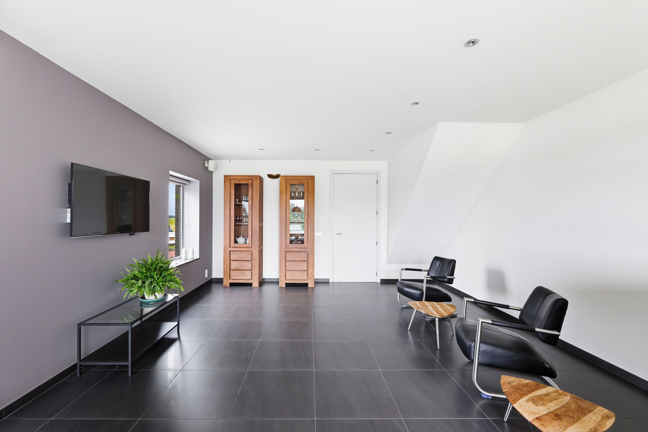 Luxury Semi-Detached Home with Panoramic Nature Views and Private Wellness Area — 21