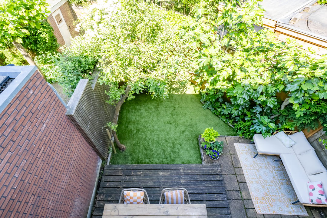 Charming 1930s Family Home with Five Bedrooms in Popular Tuindorp — 37