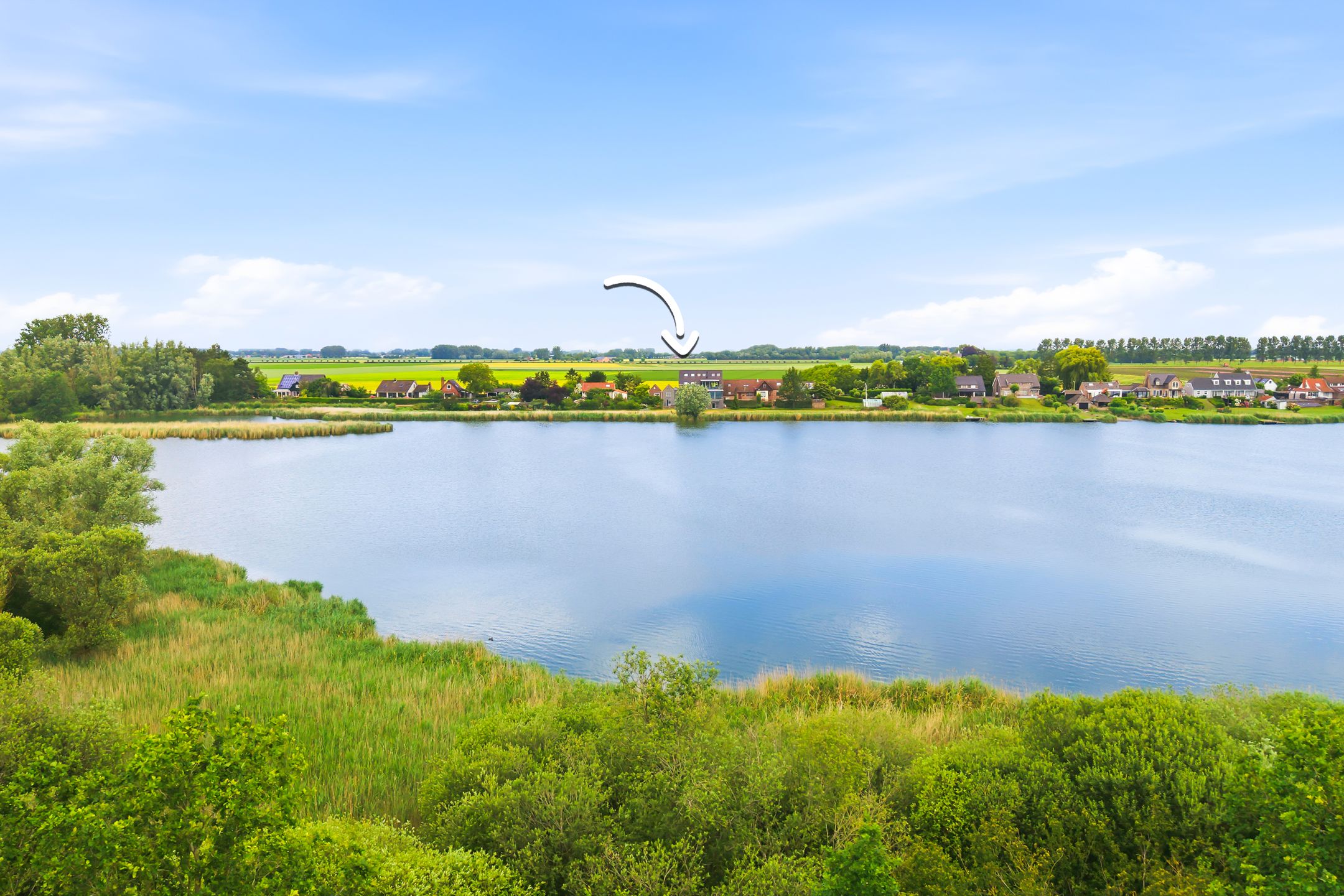Luxury Semi-Detached Home with Panoramic Nature Views and Private Wellness Area — 60