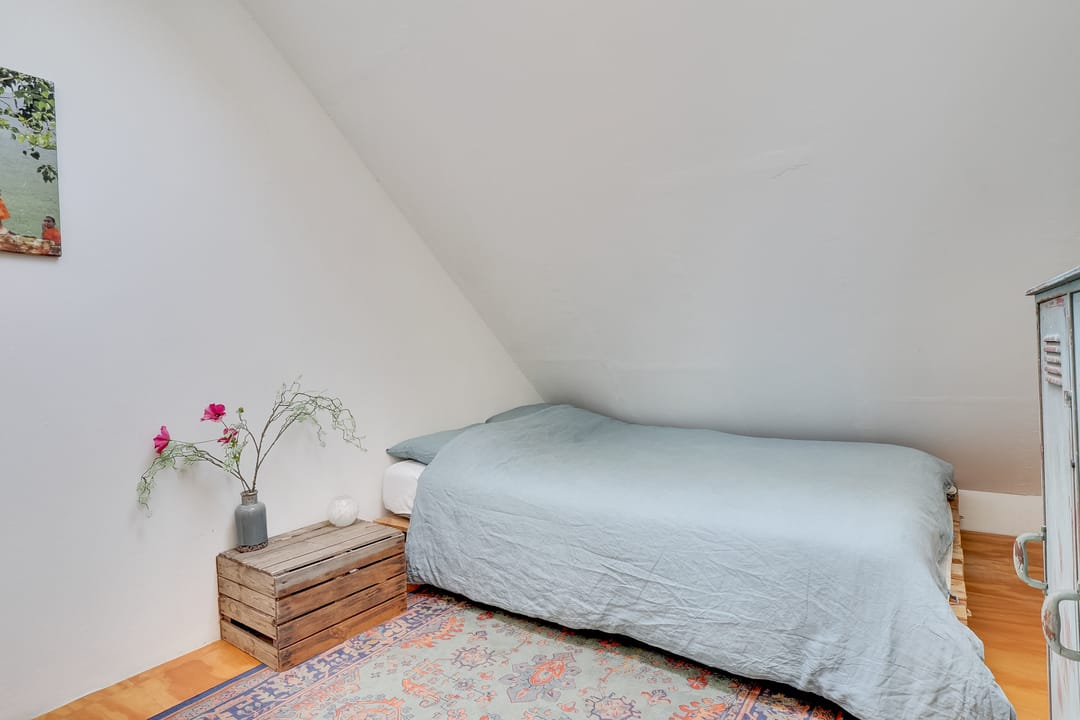 Charming 1930s Family Home with Five Bedrooms in Popular Tuindorp — 52