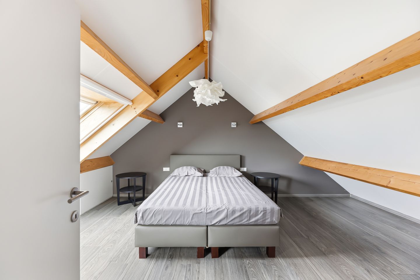 Luxury Semi-Detached Home with Panoramic Nature Views and Private Wellness Area — 55