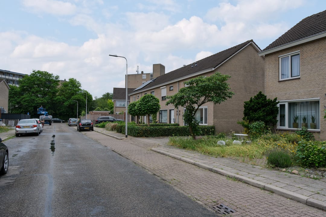 Foto 23 van Brucknerstraat 33
