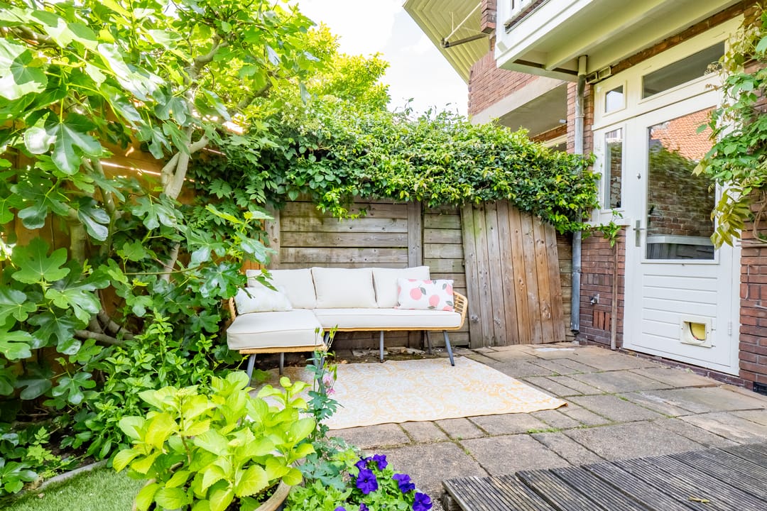 Charming 1930s Family Home with Five Bedrooms in Popular Tuindorp — 26