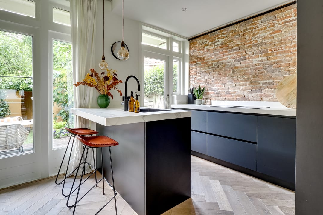 Charming 1930s Family Home with Five Bedrooms in Popular Tuindorp — 17