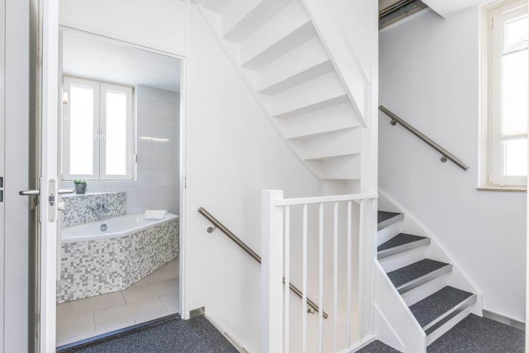 Move-in Ready Semi-Detached Family Home with Garage in Heerlen — 26
